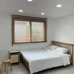 Stay In Mangwon